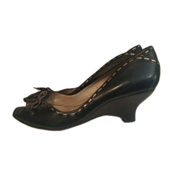 Arturo Chiang Shoes Wedges Womens Leather Navy Peep Toe 7.5 Kitten Heel - Picture 2 of 12